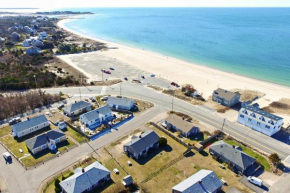 Cape Cod Retreat Patio, Walk to Craigville Beach